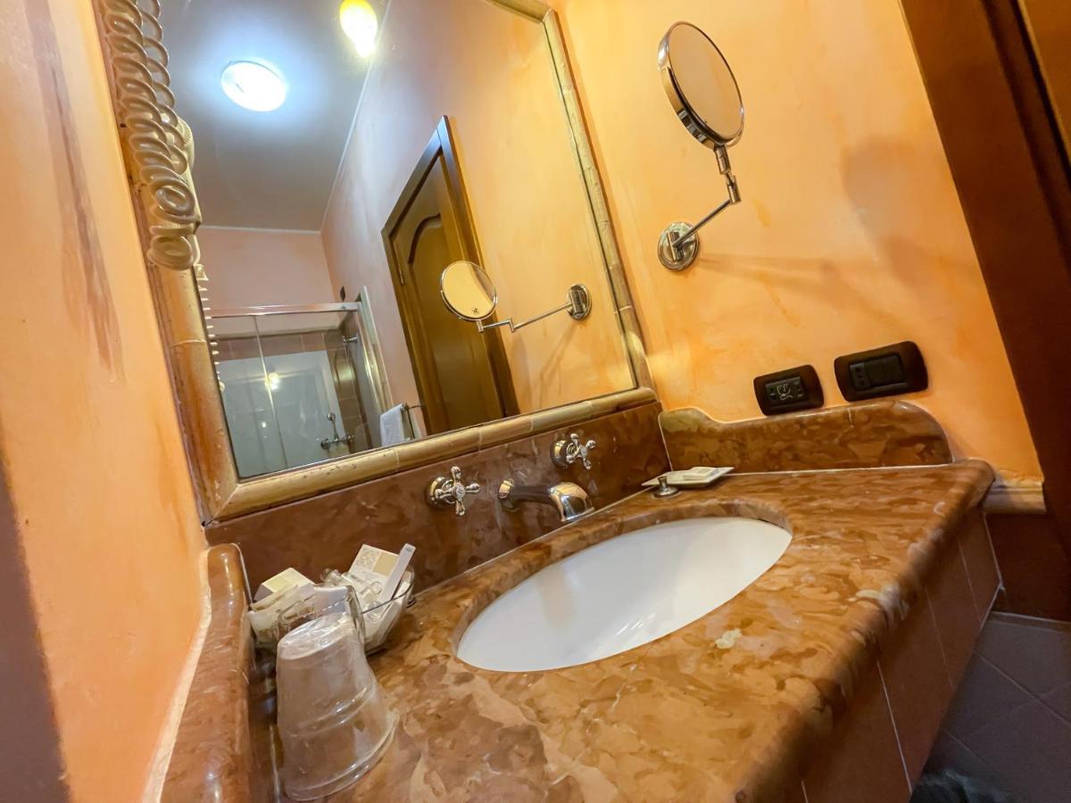 Отель Antica Filanda Capri Leone Экстерьер фото